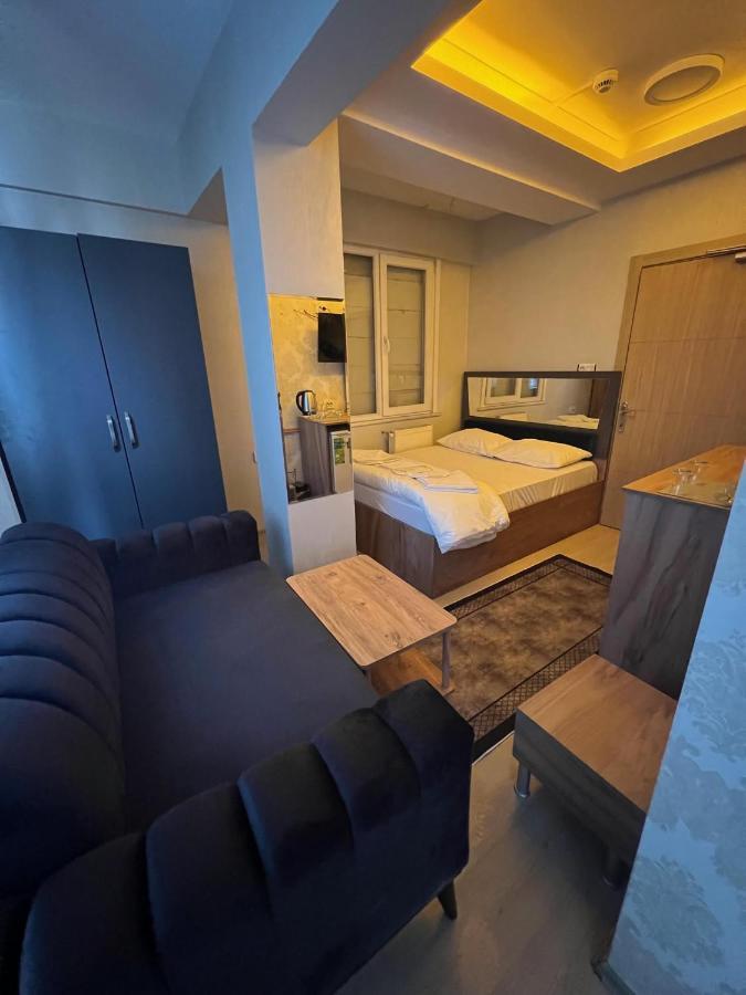 Hotel Near